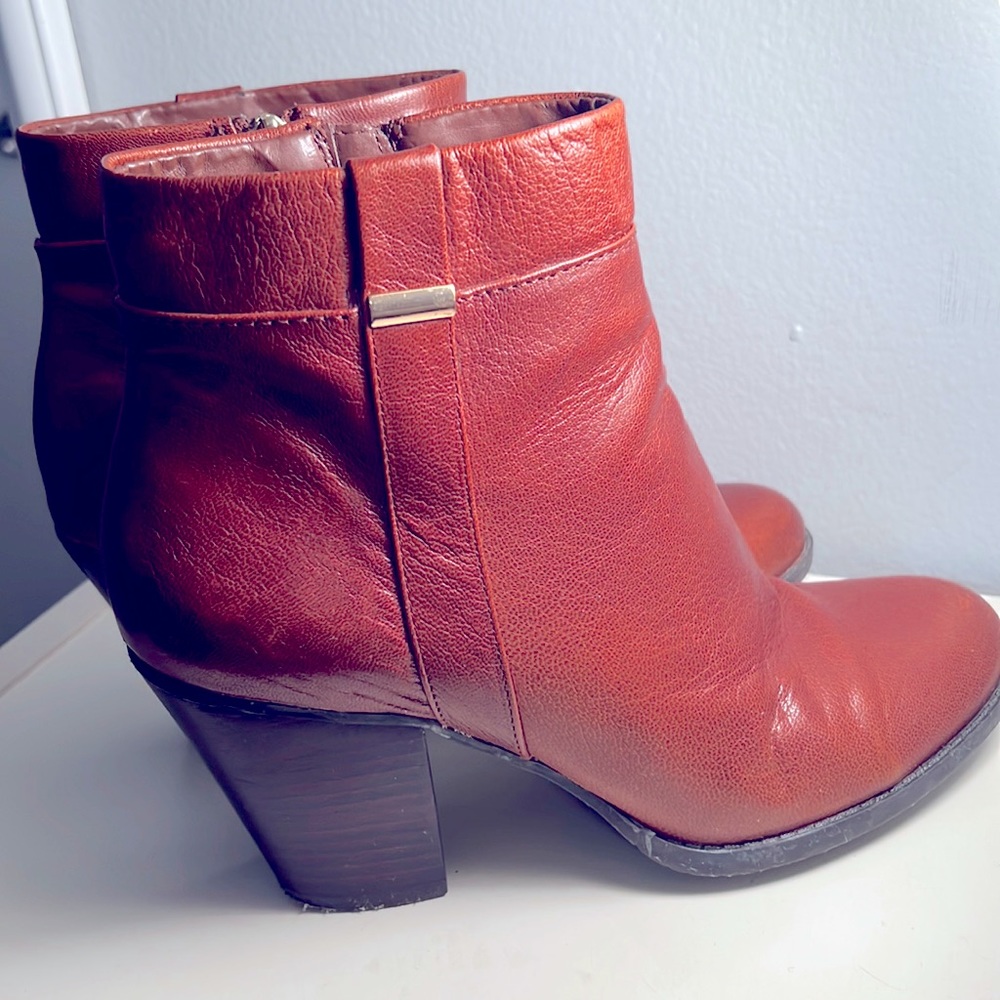 Bandolino Leather Ankle Booties - Cognac